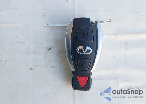 2017 Infiniti Qx30 Premium z USA, uszkodzony, nr VIN SJKCH5CR7HA028488